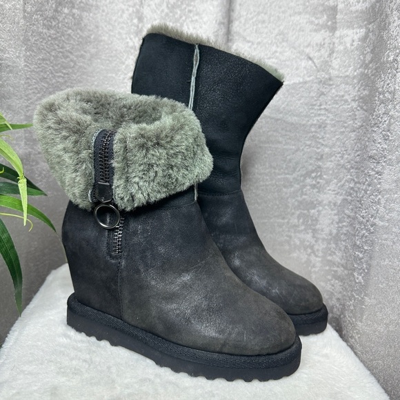 NEW ASH Yorki 100% Lamb Fur Wedge Leather Boots Black Women’s Sz EU 35 - Picture 2 of 11